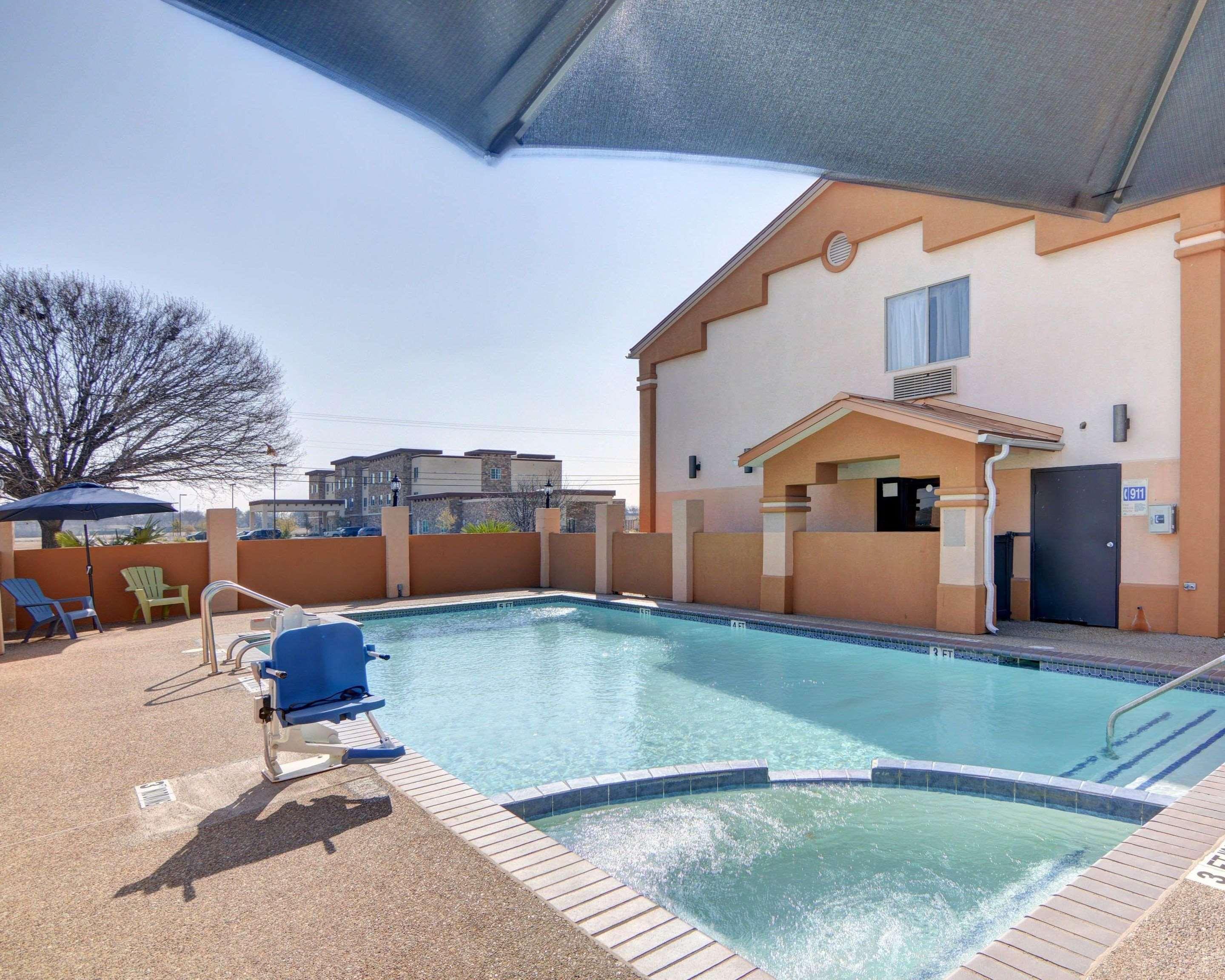Quality Inn Forest Hill - Fort Worth South Luaran gambar